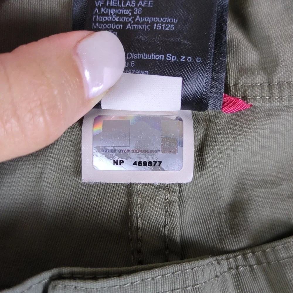 The North Face Axez Shorts Mens 36 Green 9